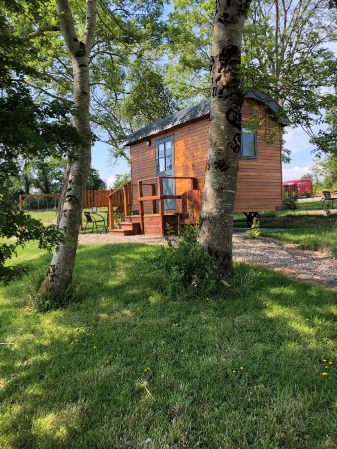 Oakwell Holiday Village Ramelton エクステリア 写真
