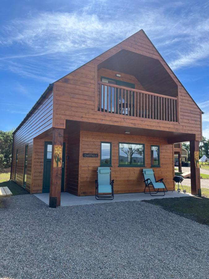 Oakwell Holiday Village Ramelton エクステリア 写真