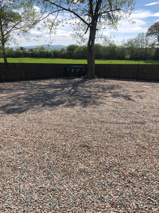 Oakwell Holiday Village Ramelton エクステリア 写真