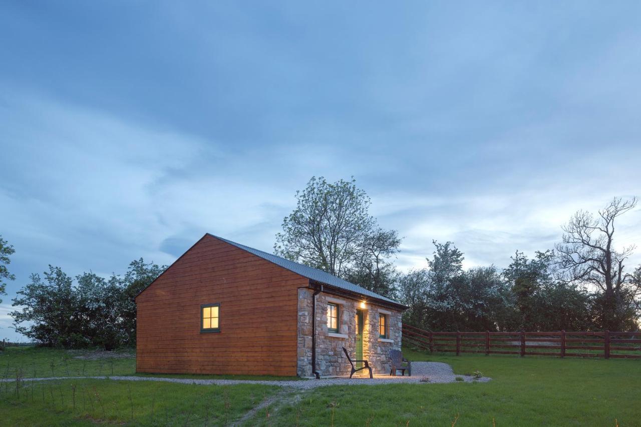 Oakwell Holiday Village Ramelton エクステリア 写真