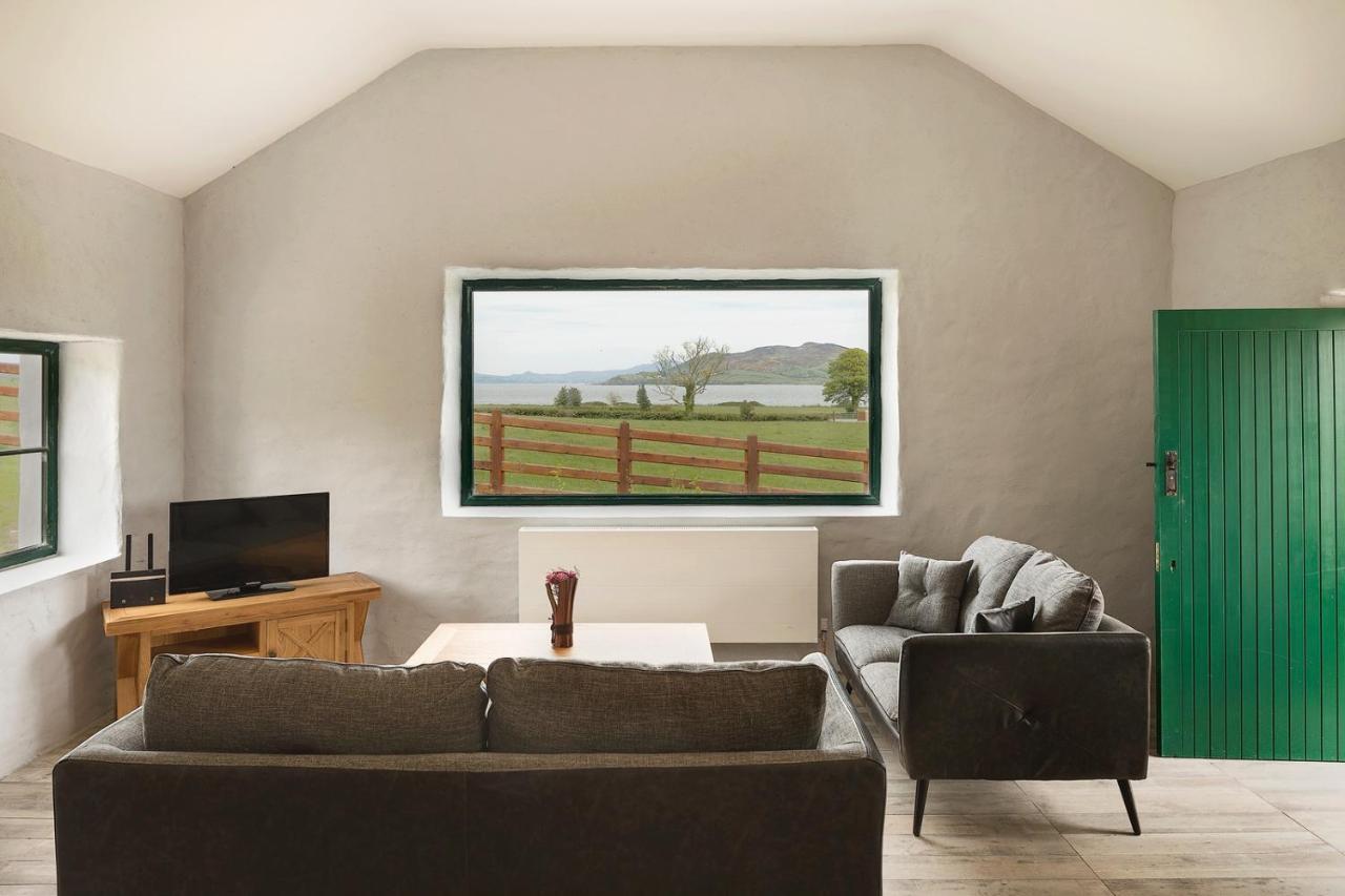 Oakwell Holiday Village Ramelton エクステリア 写真