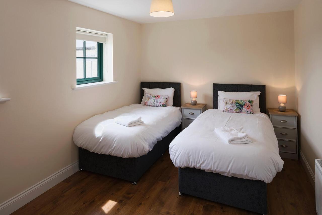 Oakwell Holiday Village Ramelton エクステリア 写真